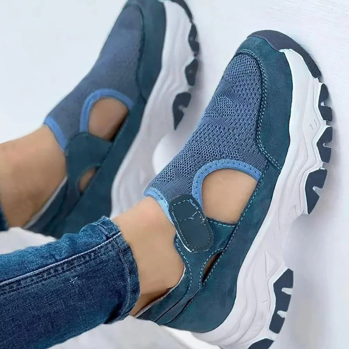 Women's Four Seasons Solid Color Non Slip Flat Round Toe Breathable Hook Loop Mesh Shoes Women Wedges