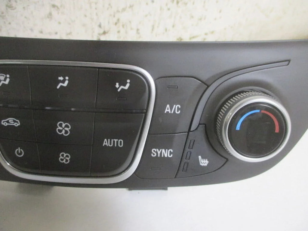 Pre-Owned 20 21 22 Chevrolet Equinox Automatic Climate  Heater Temperature Control  (Good)