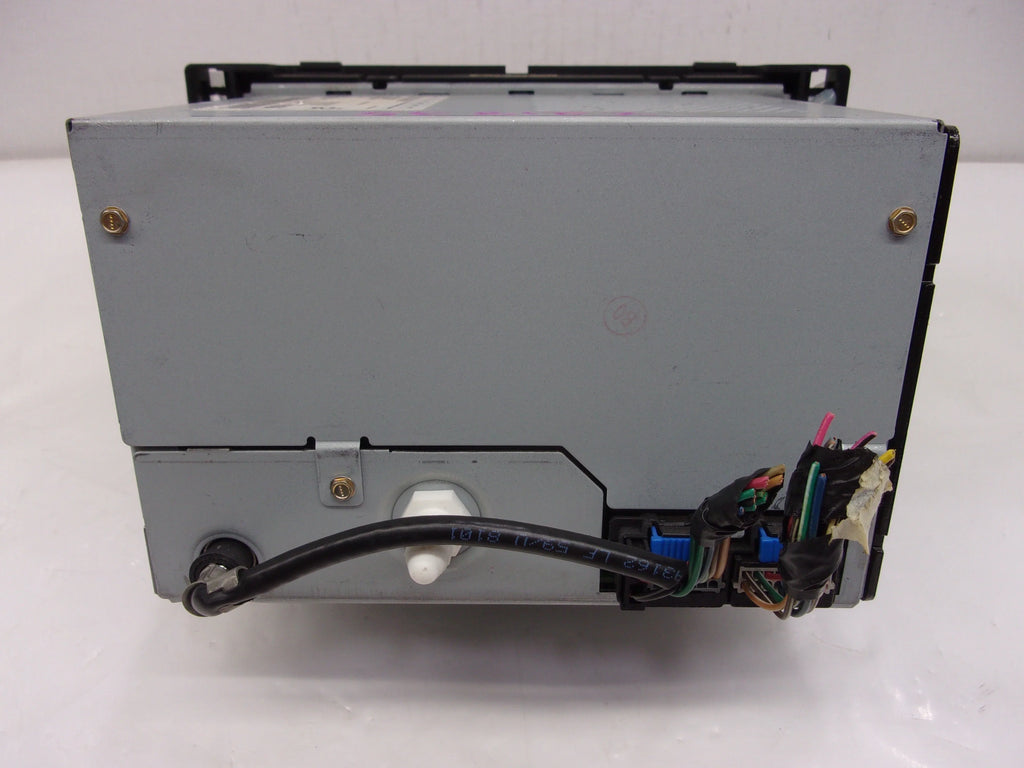 Pre-Owned 2009 Saturn Aura Radio Receiver  Player  25833954  (Good)