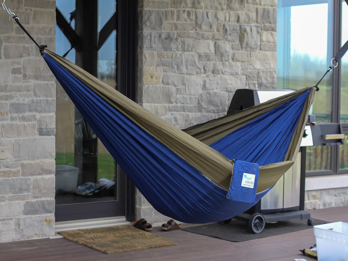 The Hamptons Collection 128" Blue and Dark Green Heavy Duty Lightweight Traveler’s Nylon Hammock