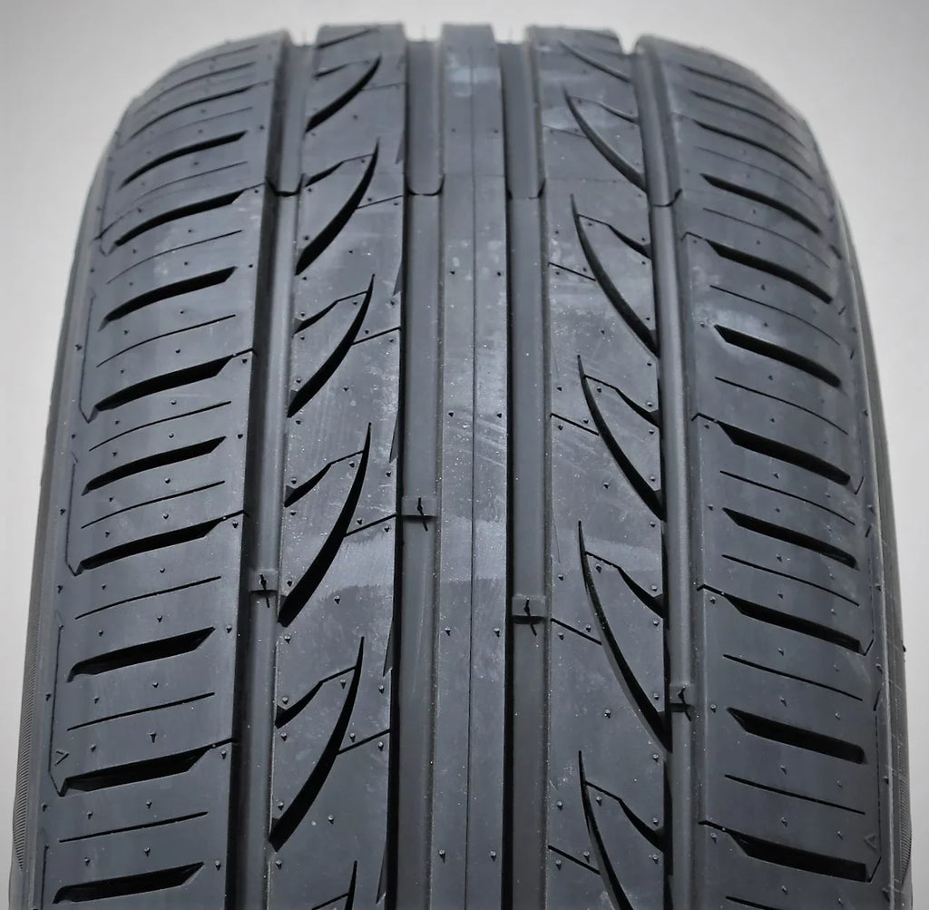Landgolden LG27 255/40ZR19 255/40R19 100W  A/S High Performance Tire Fits: 2014 Ford Mustang , 2015 Ford Mustang EcoBoost Premium
