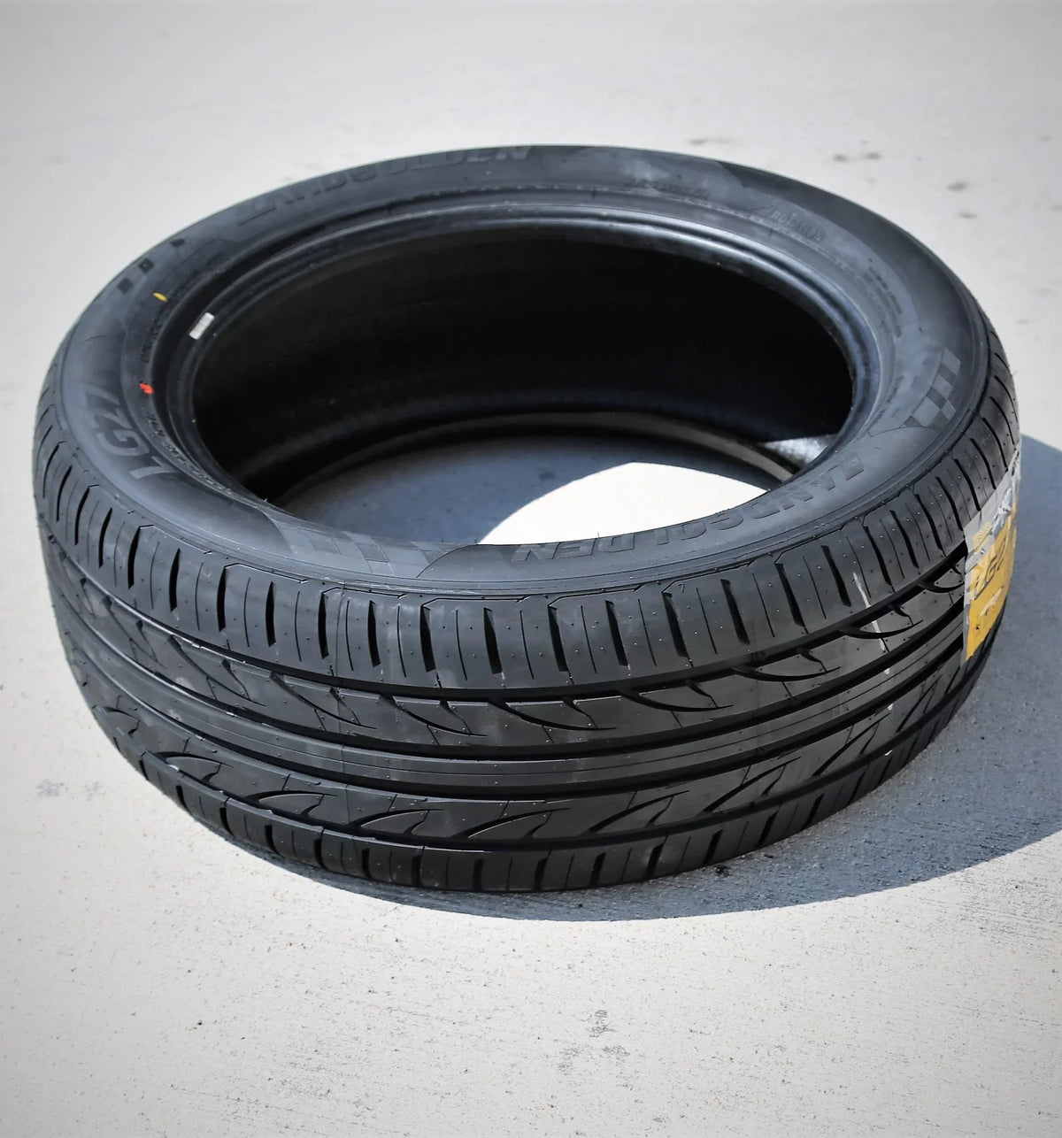 Landgolden LG27 255/40ZR19 255/40R19 100W  A/S High Performance Tire Fits: 2014 Ford Mustang , 2015 Ford Mustang EcoBoost Premium