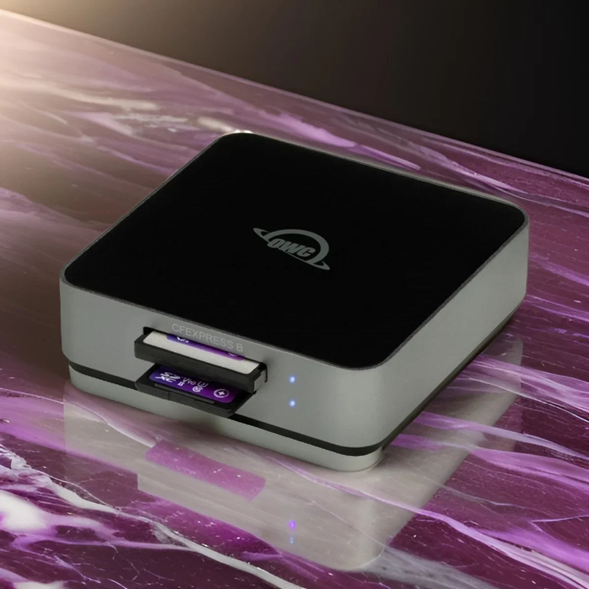 650GB Atlas Ultra CFExpress 2.0 Type B Card with Atlas Dual CFExpress with  Card Reader/Writer