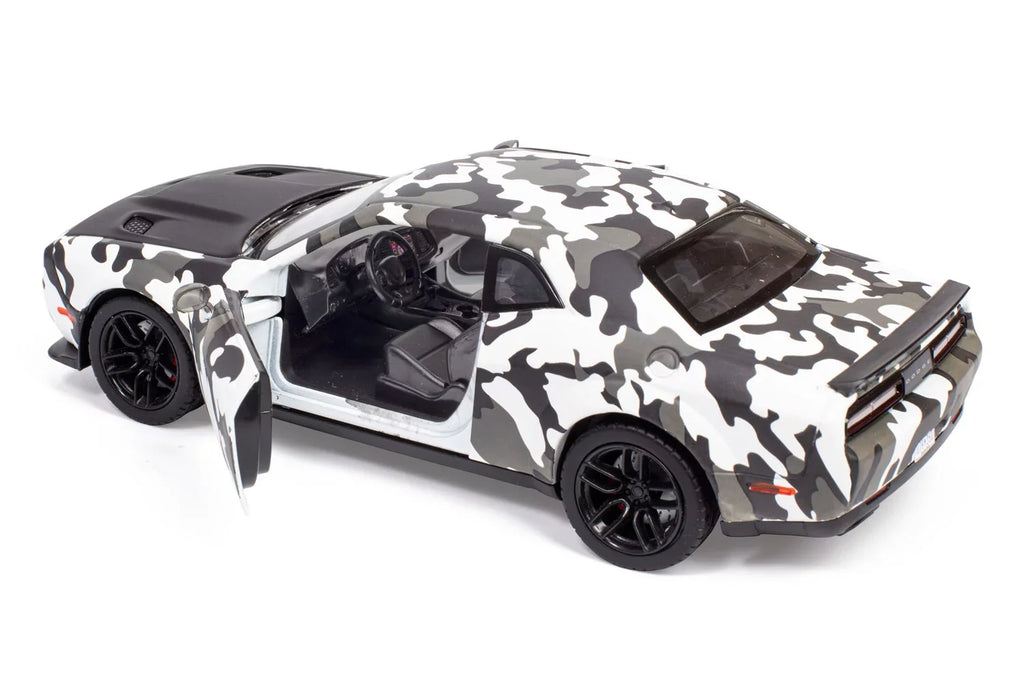 All Star Toys Exclusive 2018 Dodge Challenger  Hellcat Widebody Camouflage 1/24 Diecast Model Car by Motormax 79350 Camo